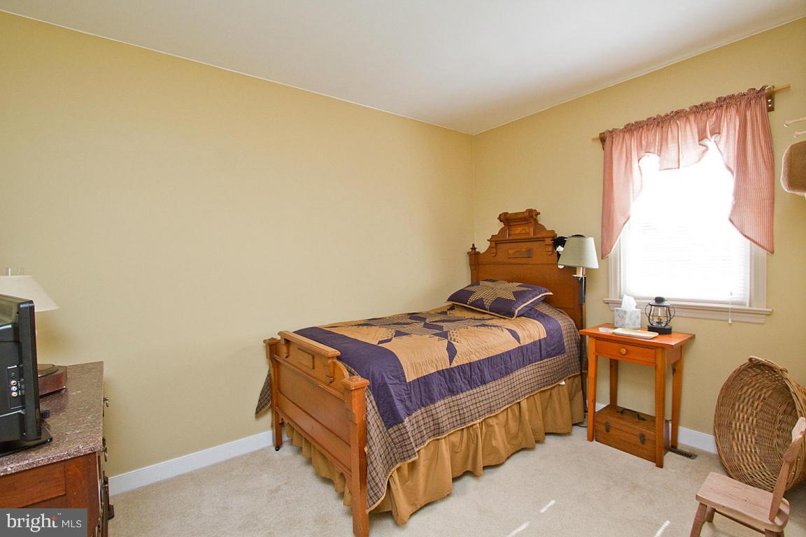 342 Delp Road Lancaster, PA 17601 - Photo 16 of 37 Gallery Image 16