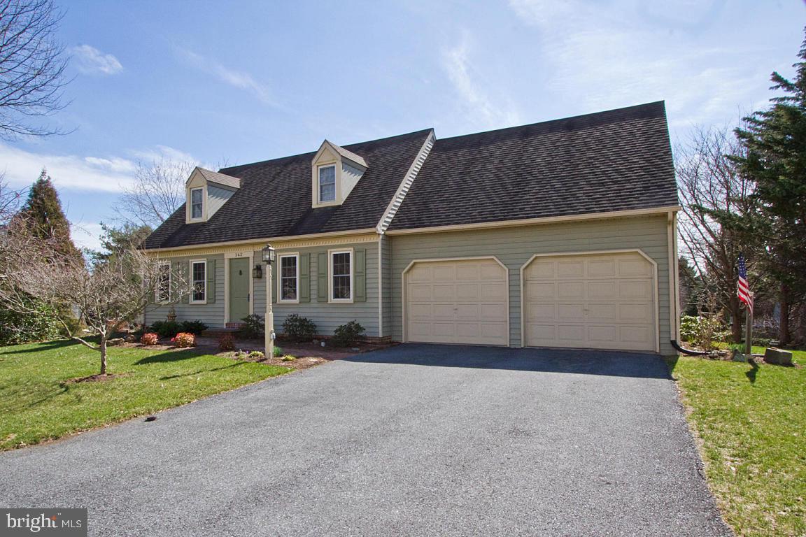 342 Delp Road Lancaster, PA 17601 - Photo 2 of 37 Gallery Image 2