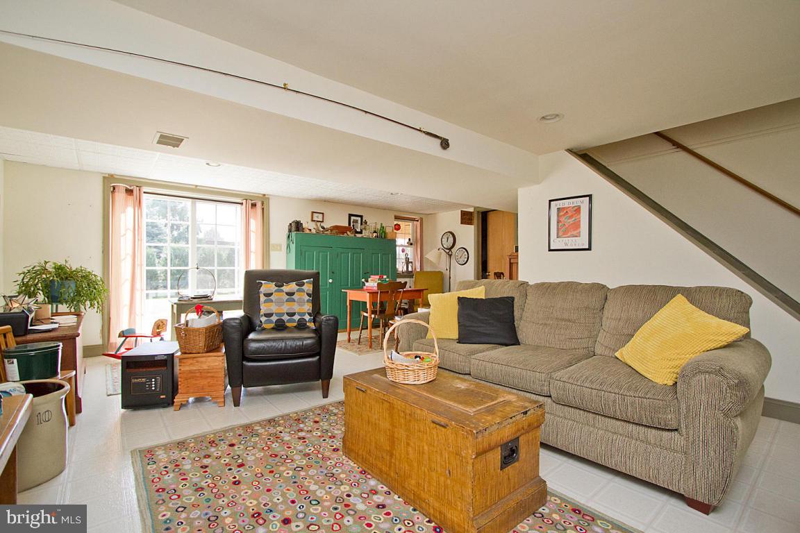 342 Delp Road Lancaster, PA 17601 - Photo 24 of 37 Gallery Image 24