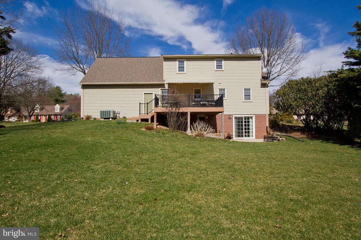 342 Delp Road Lancaster, PA 17601 - Photo 3 of 37 Gallery Image 3