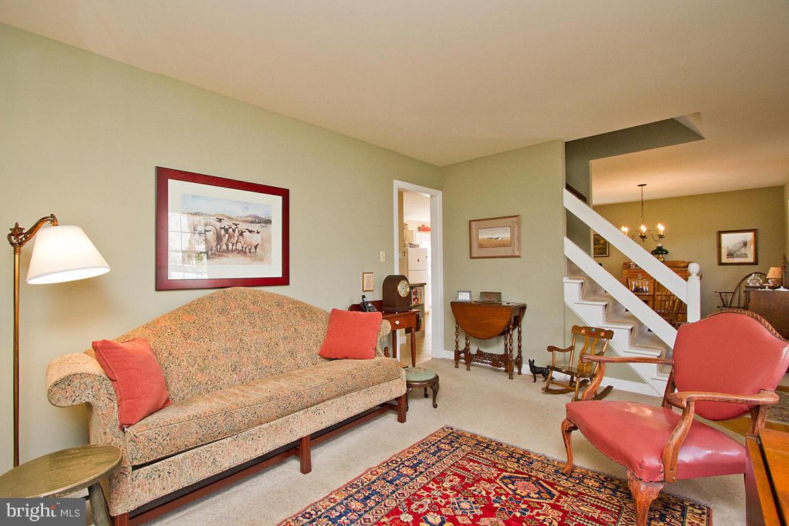342 Delp Road Lancaster, PA 17601 - Photo 6 of 37 Gallery Image 6