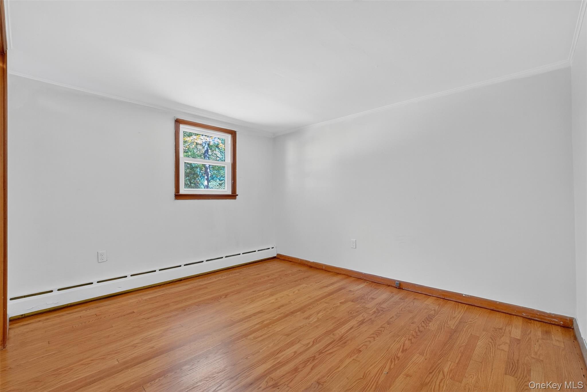 86 Gardnertown Road Newburgh, NY 12550 - Photo 21 of 33 an empty room with a window