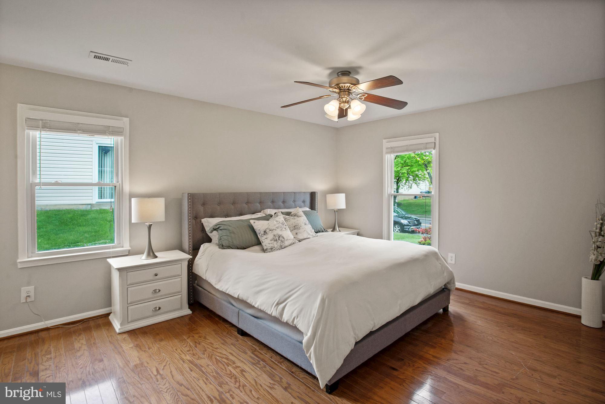 4338 Rolling Stone Way Alexandria, VA 22306 - Photo 21 of 37 Primary Suite