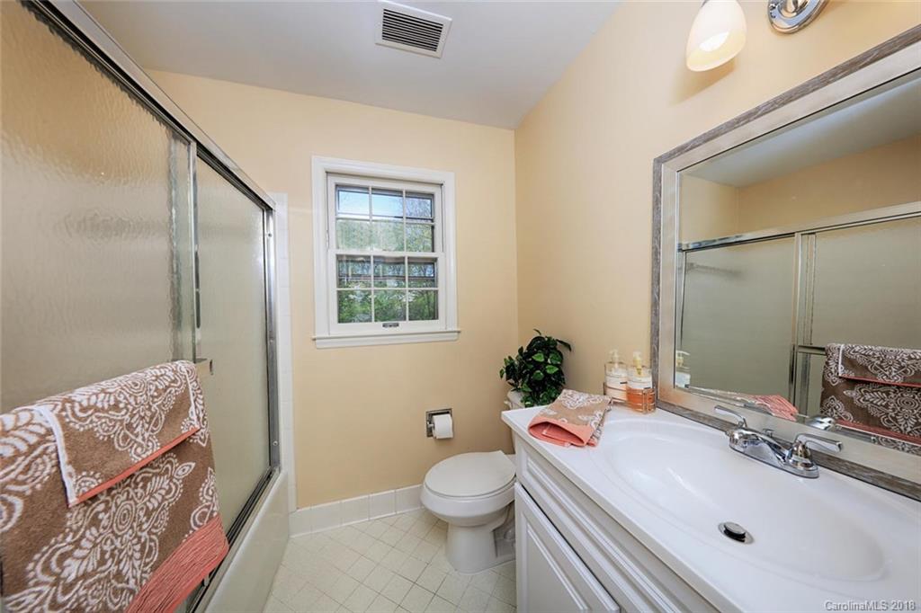 731 Ashmeade Road Charlotte, NC 28211 - Photo 24 of 30 Gallery Image 24