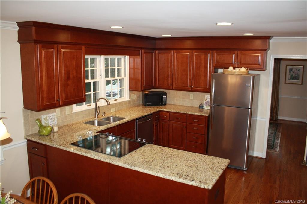 731 Ashmeade Road Charlotte, NC 28211 - Photo 10 of 30 Gallery Image 10