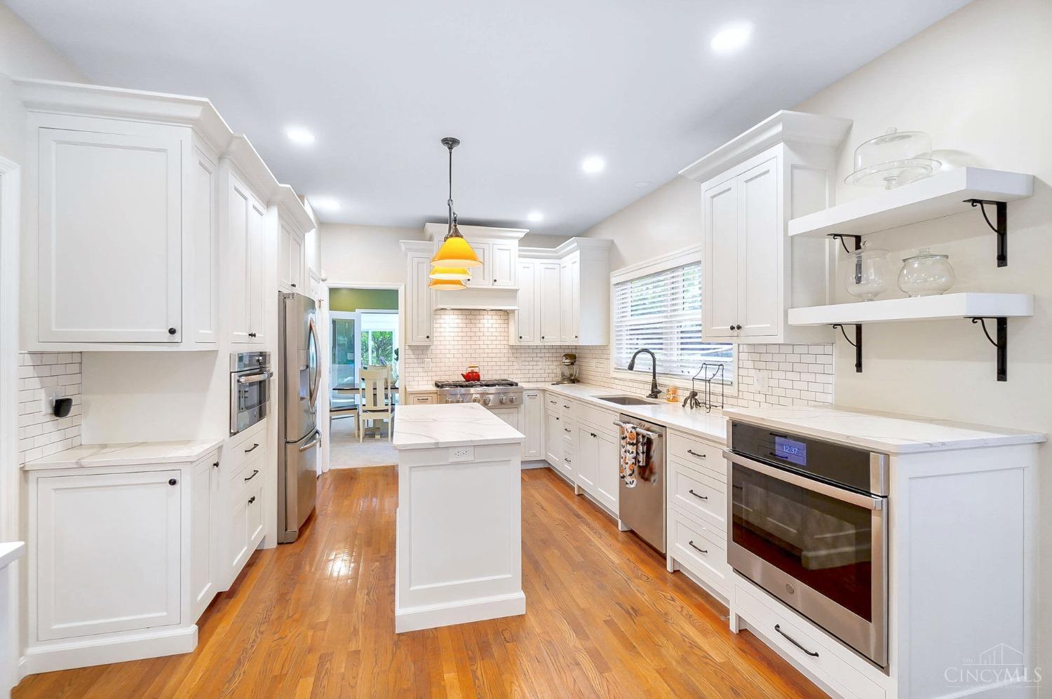 8953 East Kemper Road Montgomery, OH 45249 - Photo 15 of 68 Gallery Image 15