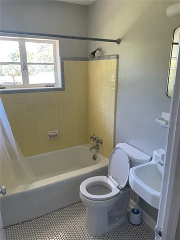 $1,825 | 1613 Normandy Drive, Mount Dora, FL 32757