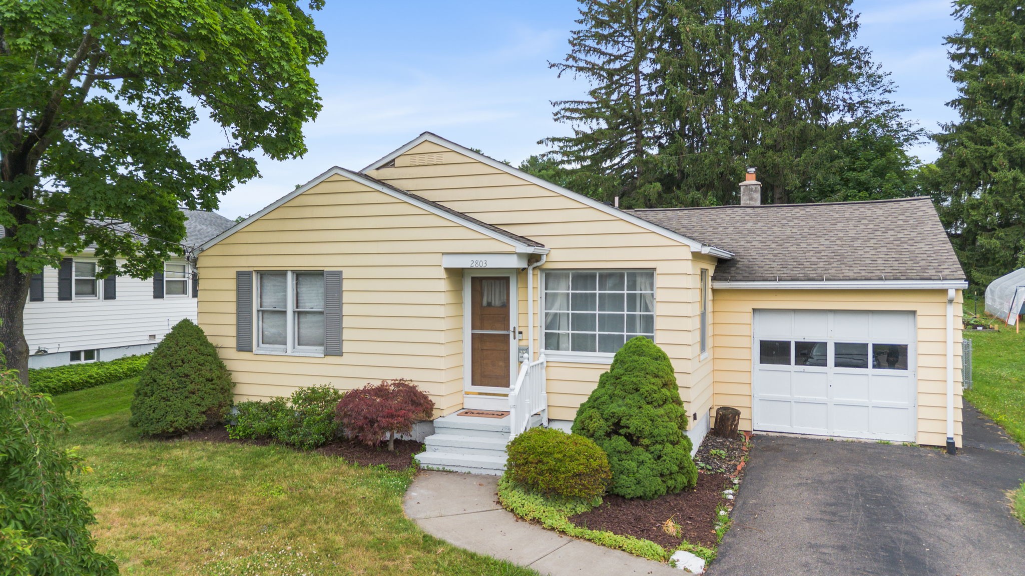 2803 Country Club Road Endicott, NY 13760 - Photo 1 of 26