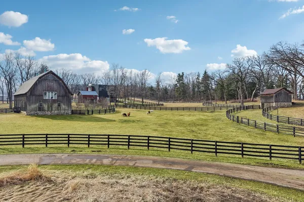 $6,000,000 | 2797 Lalor Road, Oregon, WI 53575
