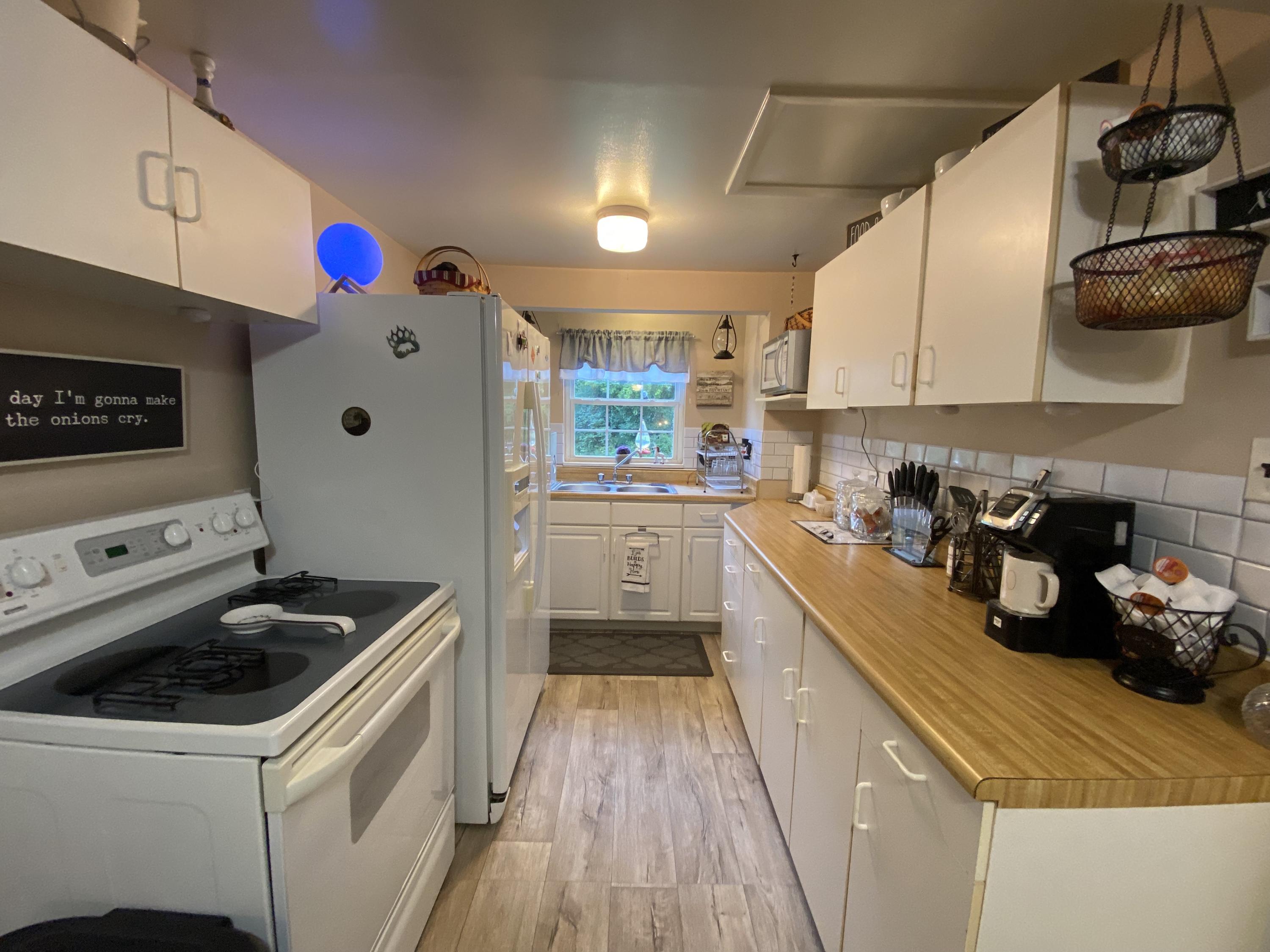 2394 Upper Valley Springfield, OH 45504 - Photo 5 of 23