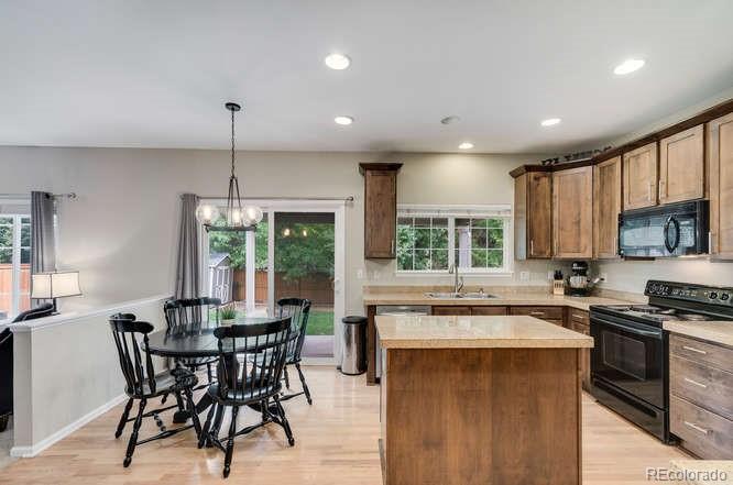 9471 South Hackberry Lane Highlands Ranch, CO 80129 - Photo 14 of 40 Gallery Image 14