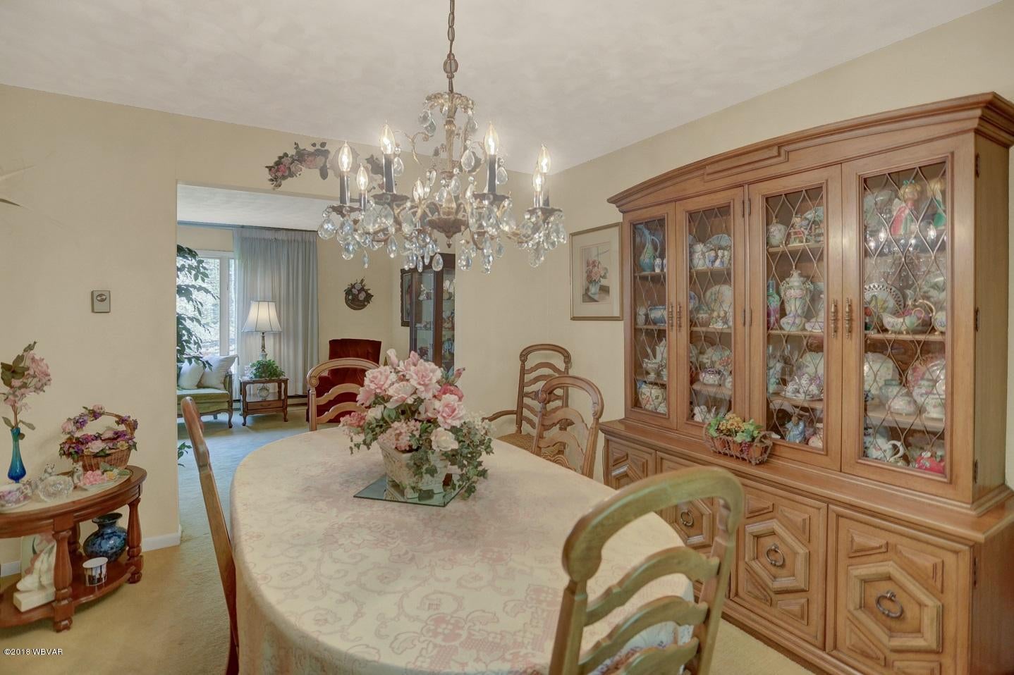 1801 Ravine Road Williamsport, PA 17701 - Photo 9 of 36 Formal Dining Room