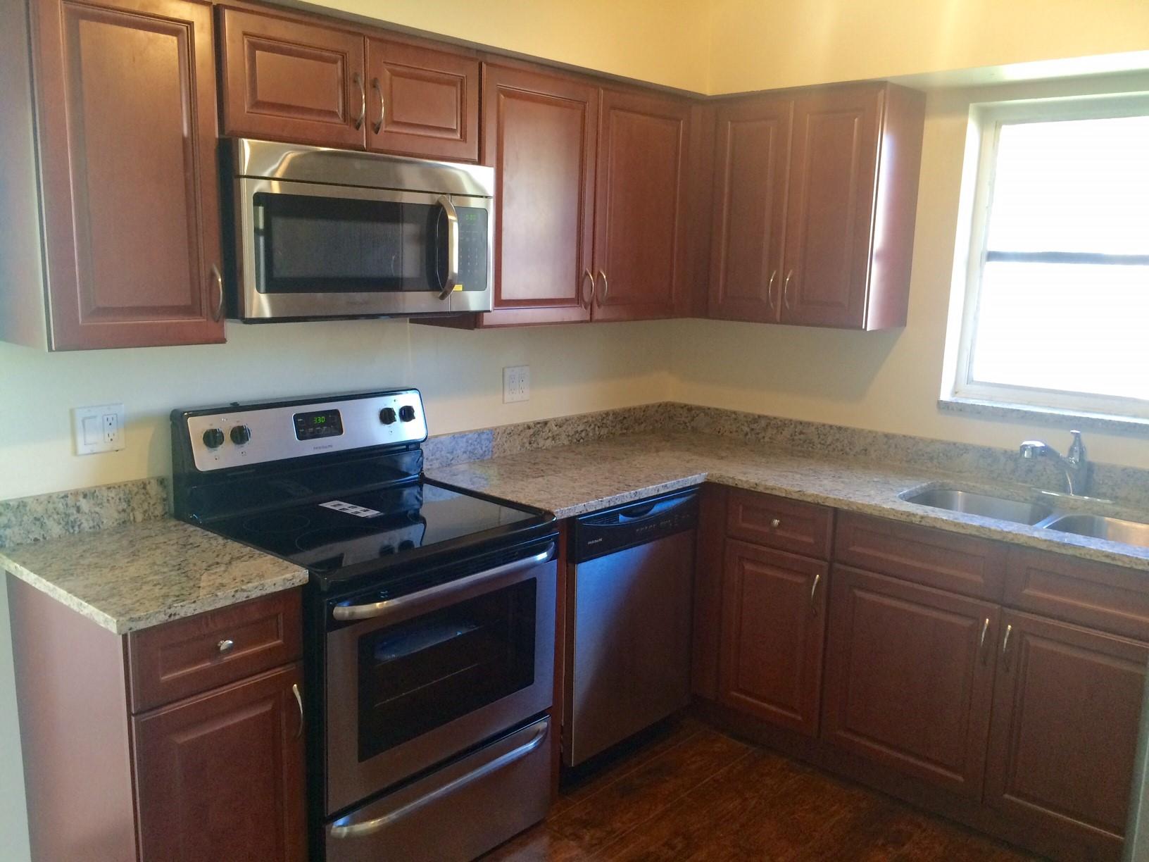 11146 Delta Circle Boca Raton, FL 33428 - Photo 10 of 19 kitchen1