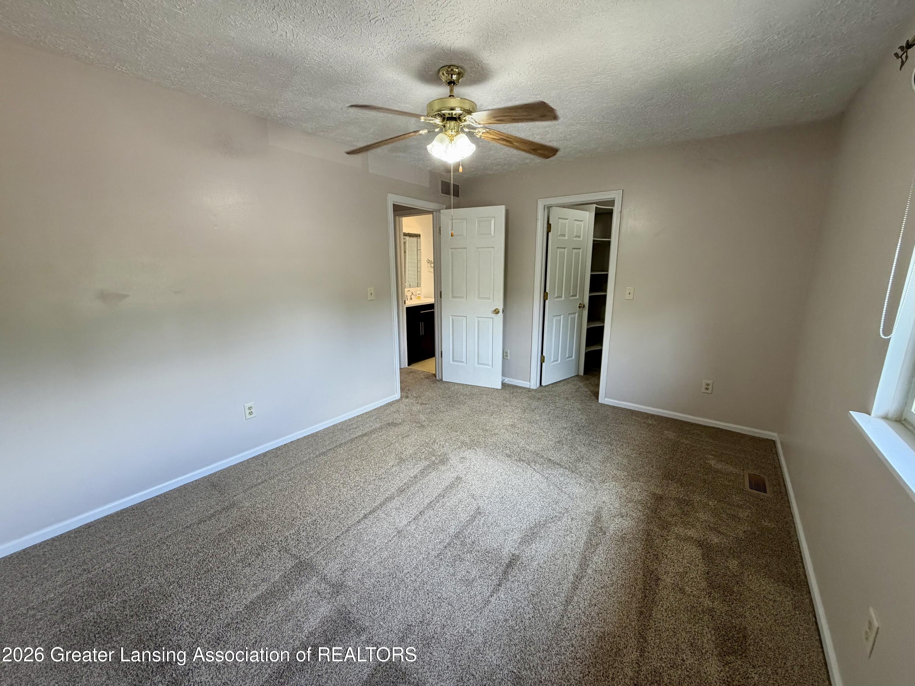 830 Armstrong Road, Unit 17 Lansing, MI 48911 - Photo 30 of 46 IMG_3317