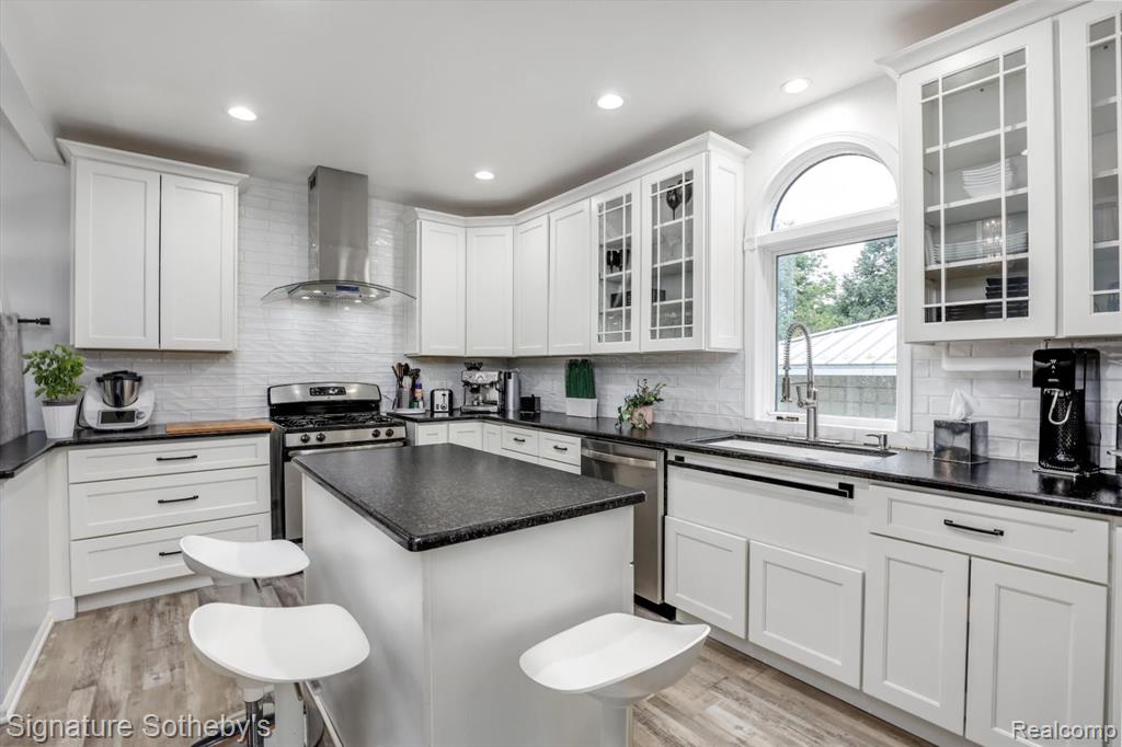 749 Middlesex Road Grosse Pointe Park, MI 48230 - Photo 19 of 69