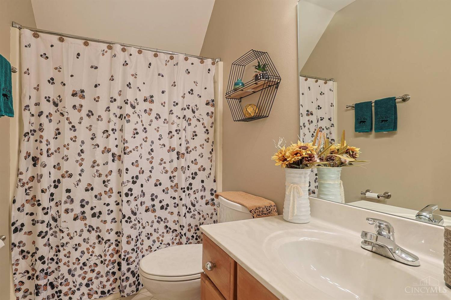723 Nunner Road Maineville, OH 45039 - Photo 54 of 98 Bathroom