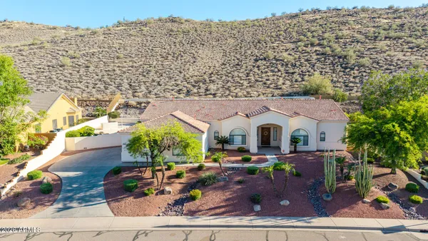 $1,200,000 | 5949 West Pinnacle Hill Drive, Glendale, AZ 85310