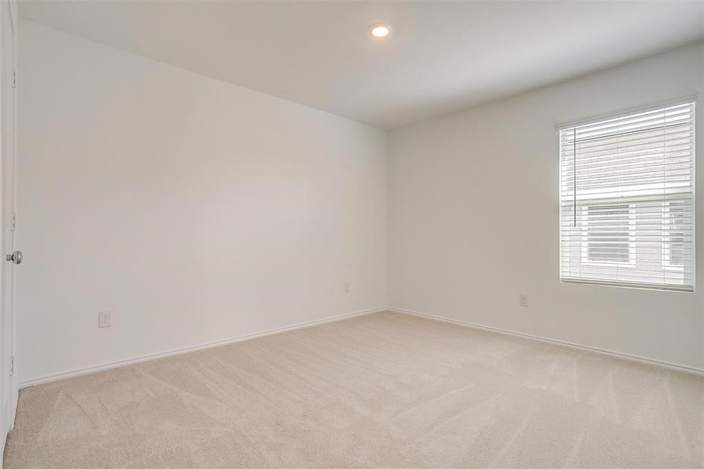 9833 Trusler Road Fort Worth, TX 76179 - Photo 14 of 24