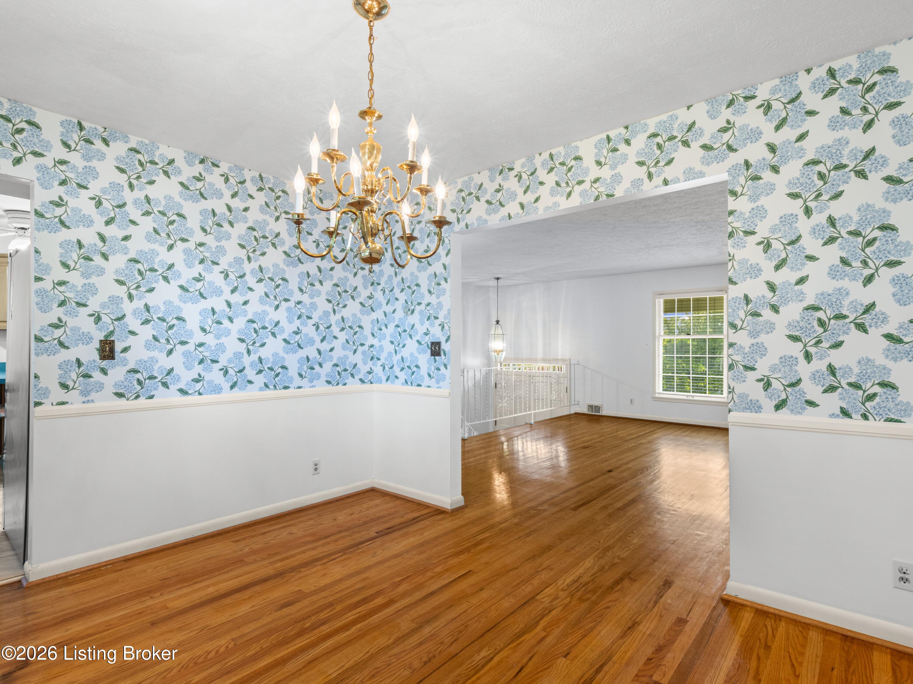 6516 Hollow Tree Road Louisville, KY 40228 - Photo 27 of 70 Dining 2