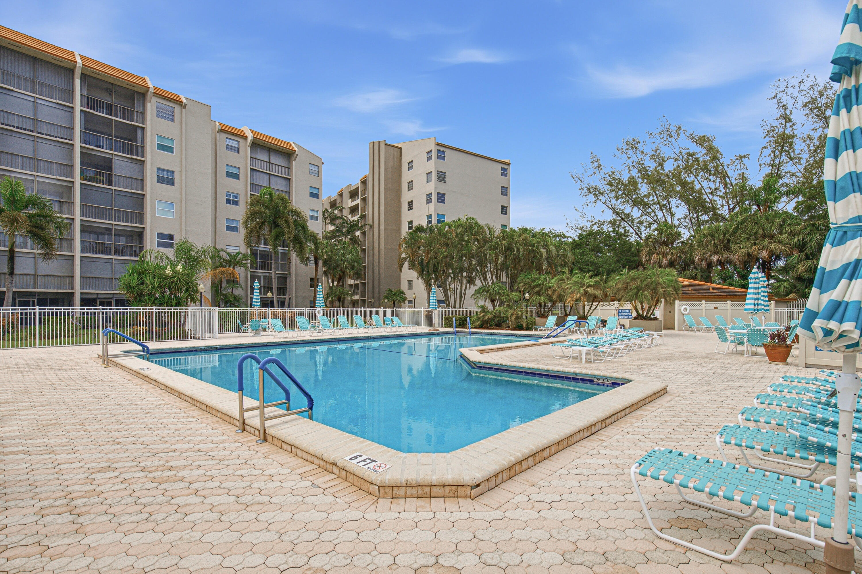 3940 Inverrary Boulevard, Unit 603A Lauderhill, FL 33319 - Photo 30 of 39 Amenities - Pool - C