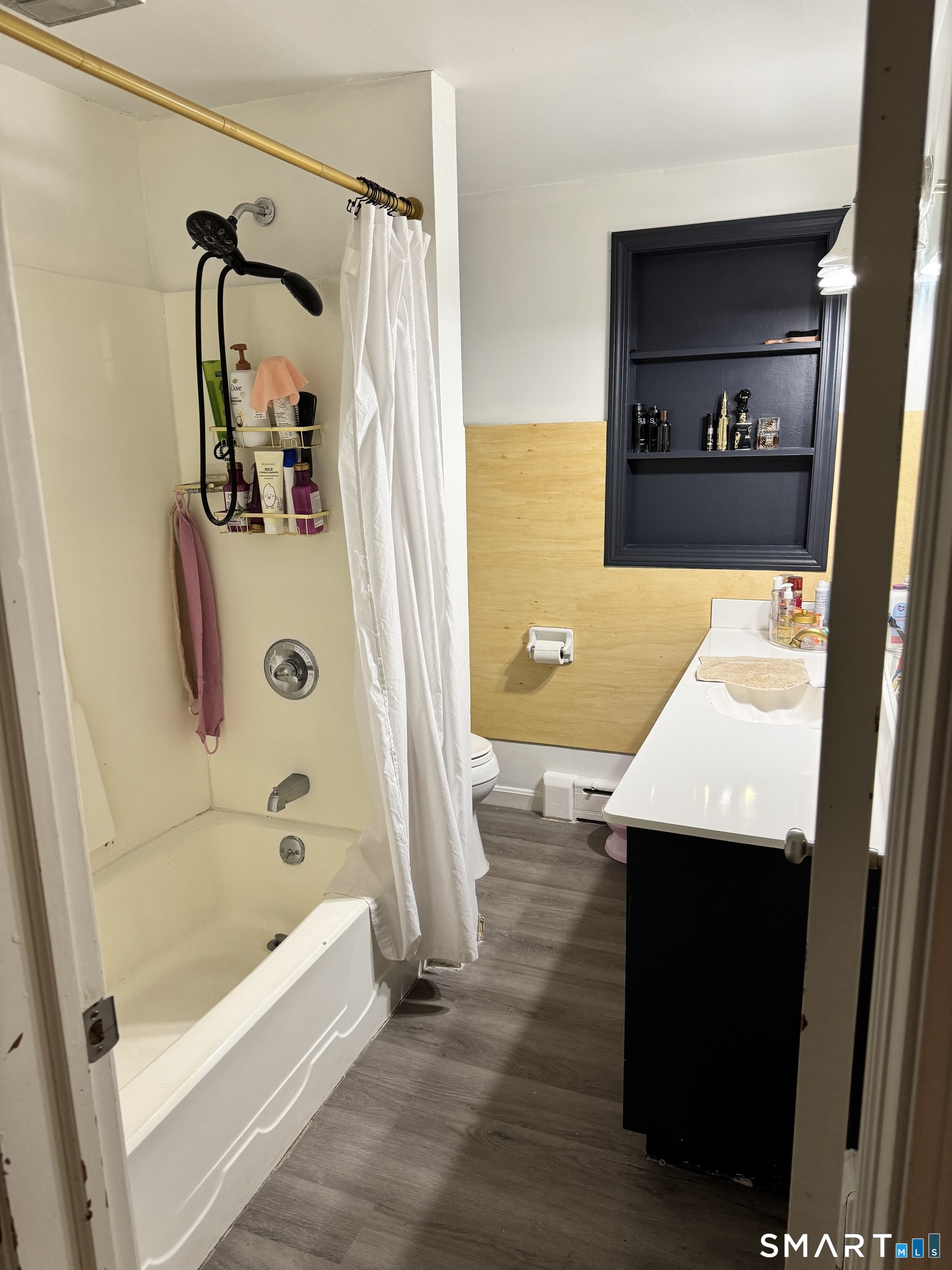 10 Hamilton Court Enfield, CT 06082 - Photo 11 of 12