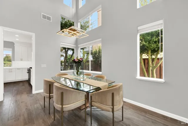 $1,645,000 | 90 South Newport Drive, Napa, CA 94559