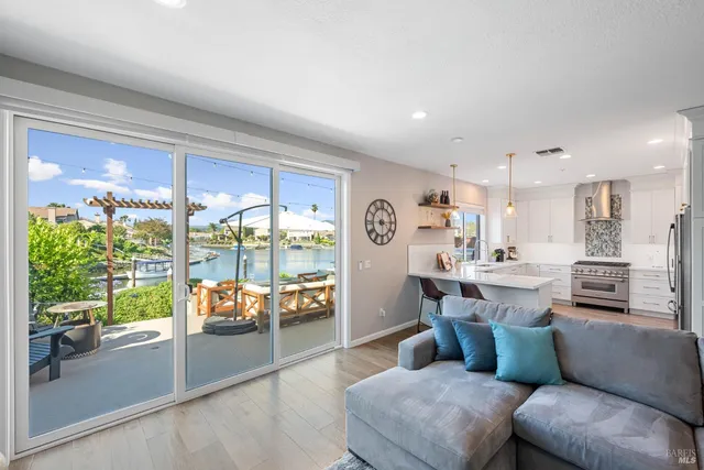 $1,645,000 | 90 South Newport Drive, Napa, CA 94559