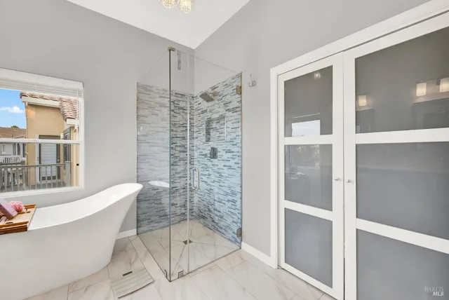 $1,645,000 | 90 South Newport Drive, Napa, CA 94559