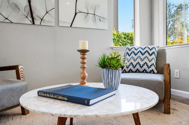 $1,645,000 | 90 South Newport Drive, Napa, CA 94559