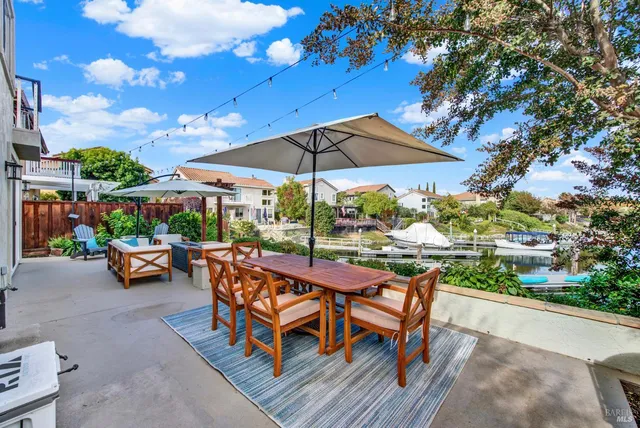 $1,645,000 | 90 South Newport Drive, Napa, CA 94559