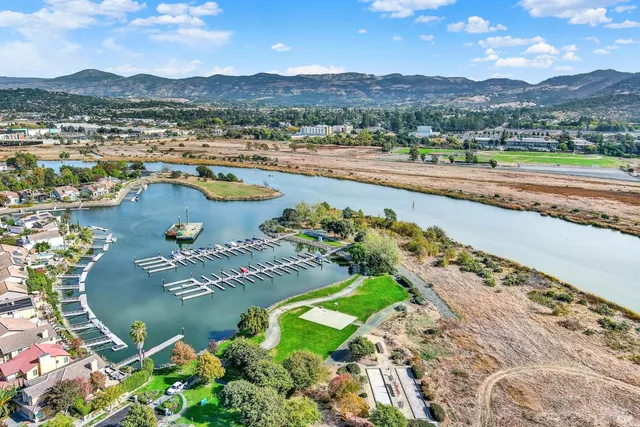 $1,645,000 | 90 South Newport Drive, Napa, CA 94559