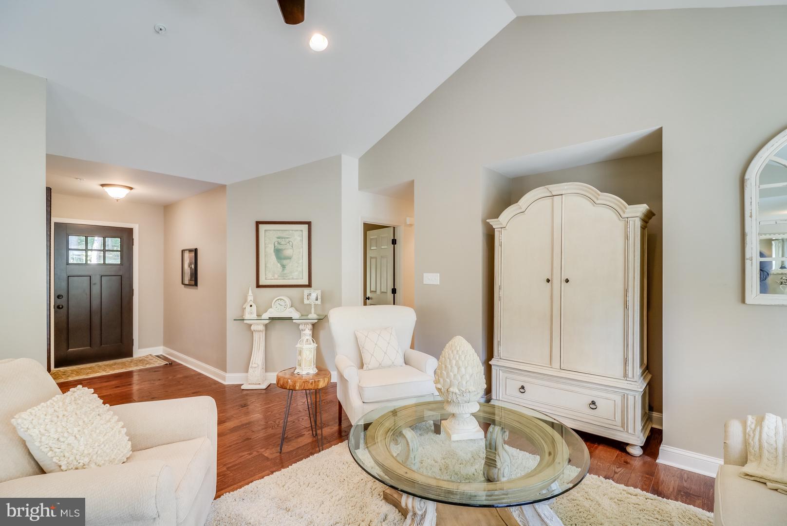 529 Bailiff Road North East, MD 21901 - Photo 6 of 37 LIVING ROOM