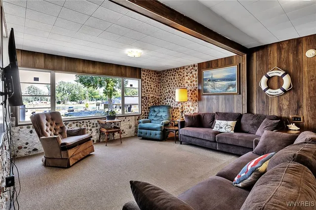 $499,900 | 957 South Shore Drive, Hanover, NY 14081