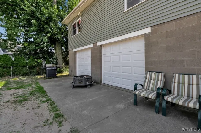 $499,900 | 957 South Shore Drive, Hanover, NY 14081