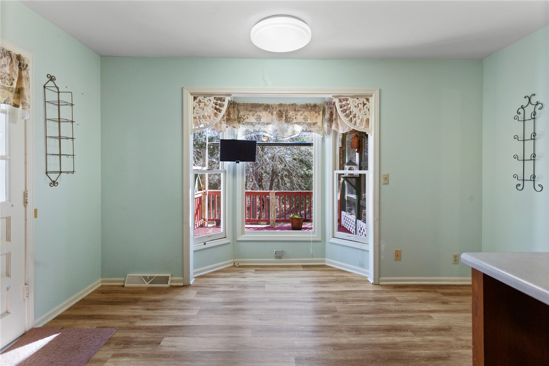 711 Pinecrest Court Walhalla, SC 29691 - Photo 12 of 48