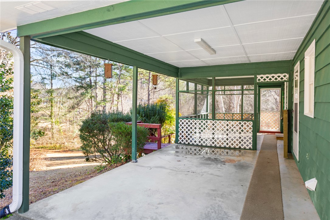 711 Pinecrest Court Walhalla, SC 29691 - Photo 34 of 48