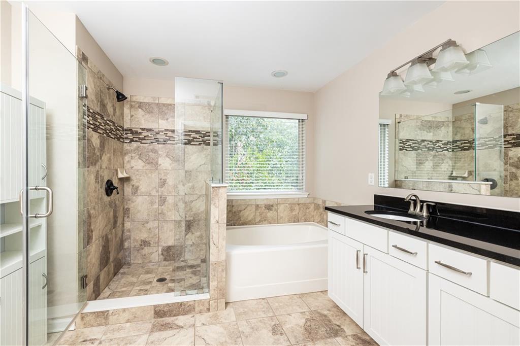 1624 Lenox Overlook Road Atlanta, GA 30329 - Photo 27 of 39 Gallery Image 27