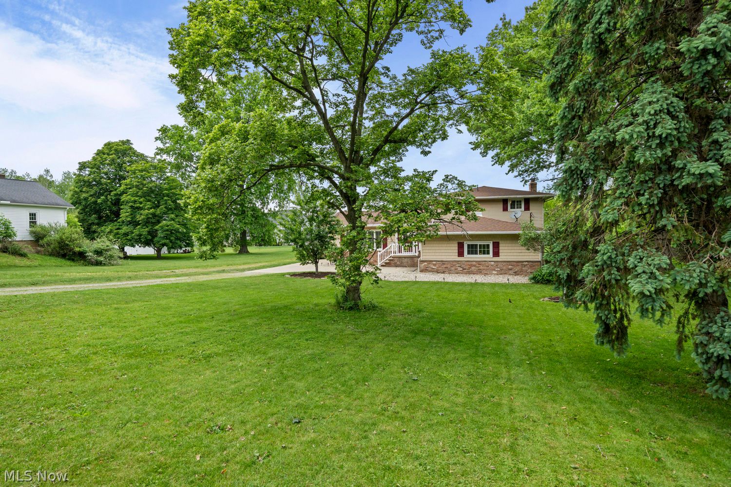 34008 Detroit Road Avon, OH 44011 - Photo 4 of 50