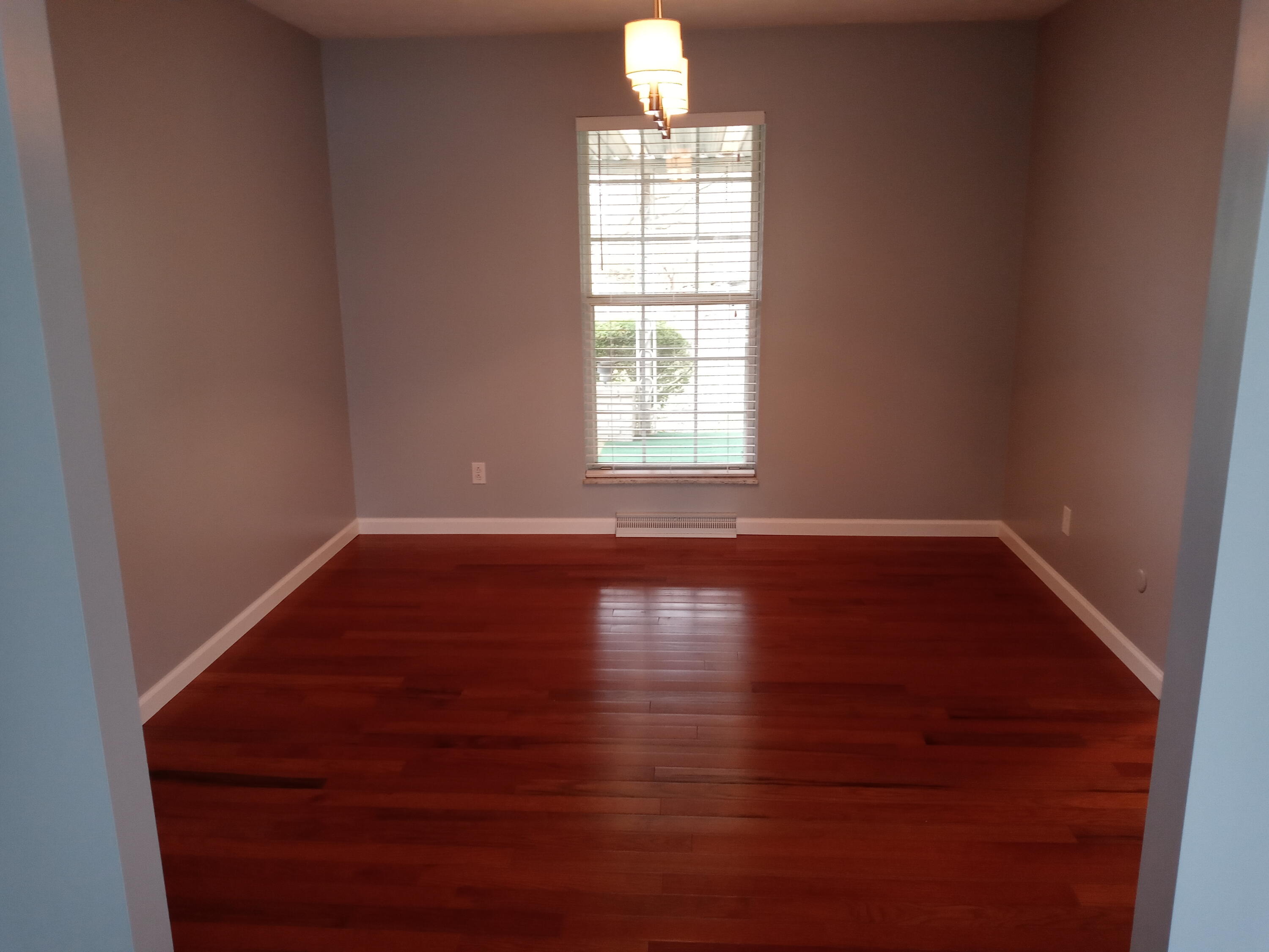 745 Riverside Drive Springfield, OH 45504 - Photo 4 of 21 Gallery Image 4