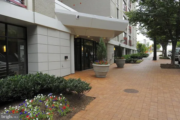 $2,500 | 7923 Eastern Avenue Northwest, Unit 201, Silver Spring, MD 20910
