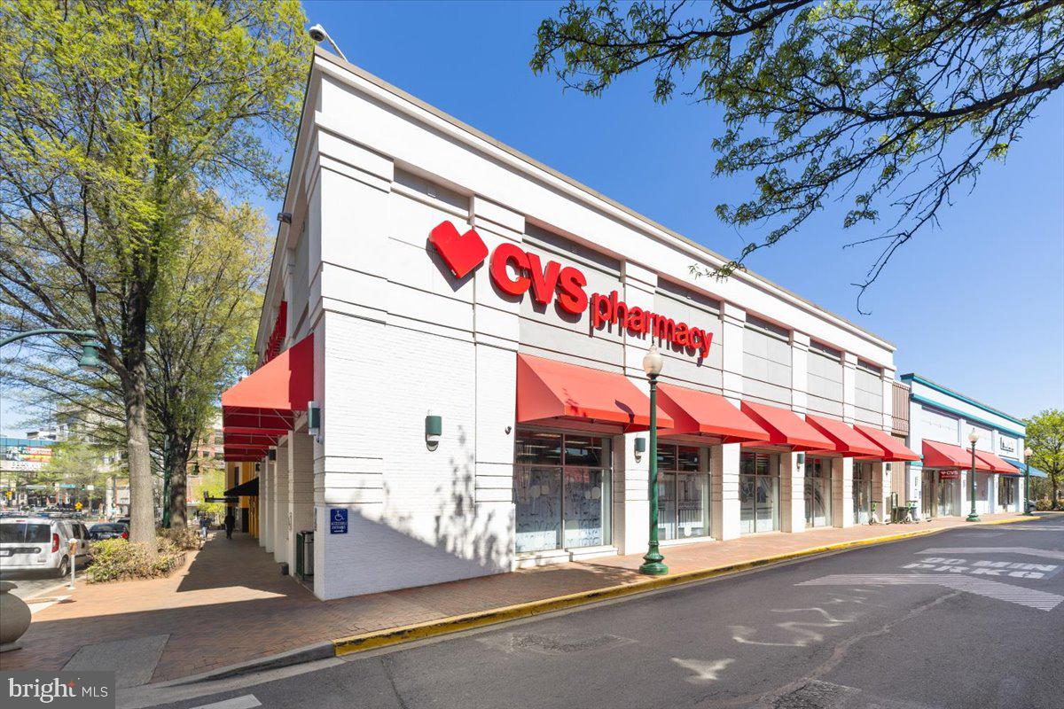 7923 Eastern Avenue Northwest, Unit 201 Silver Spring, MD 20910 - Photo 29 of 45