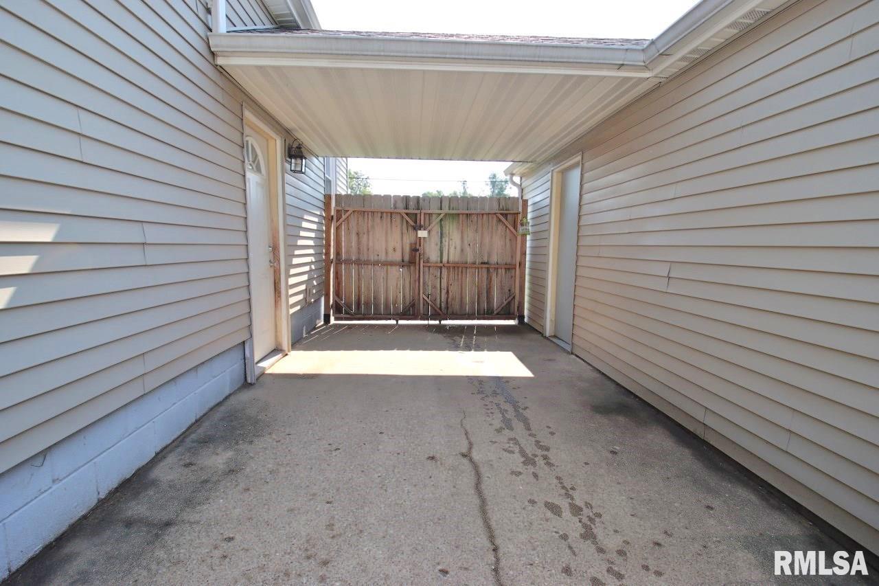 1422 Tennell Road Pekin, IL 61554 - Photo 31 of 33 Gallery Image 31