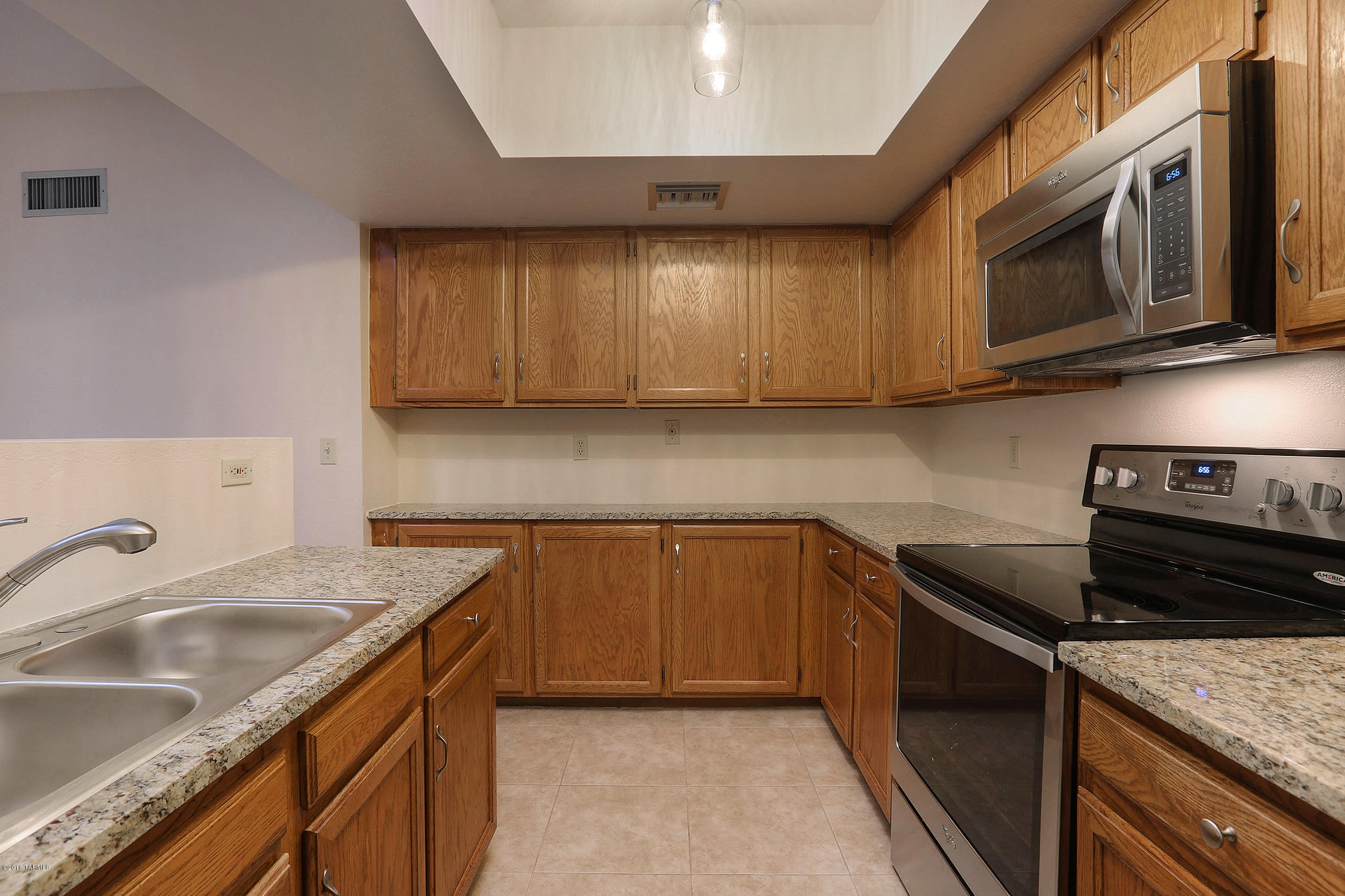 4412 East Kleindale Road Tucson, AZ 85712 - Photo 9 of 16