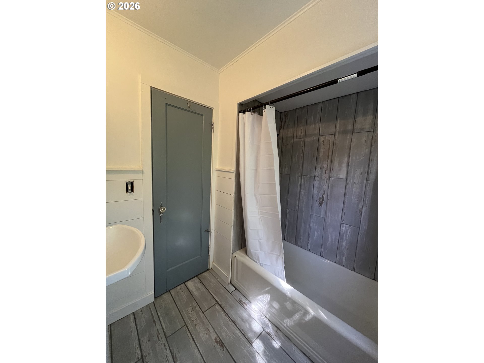 64183 Watsonville Road Coos Bay, OR 97420 - Photo 13 of 27