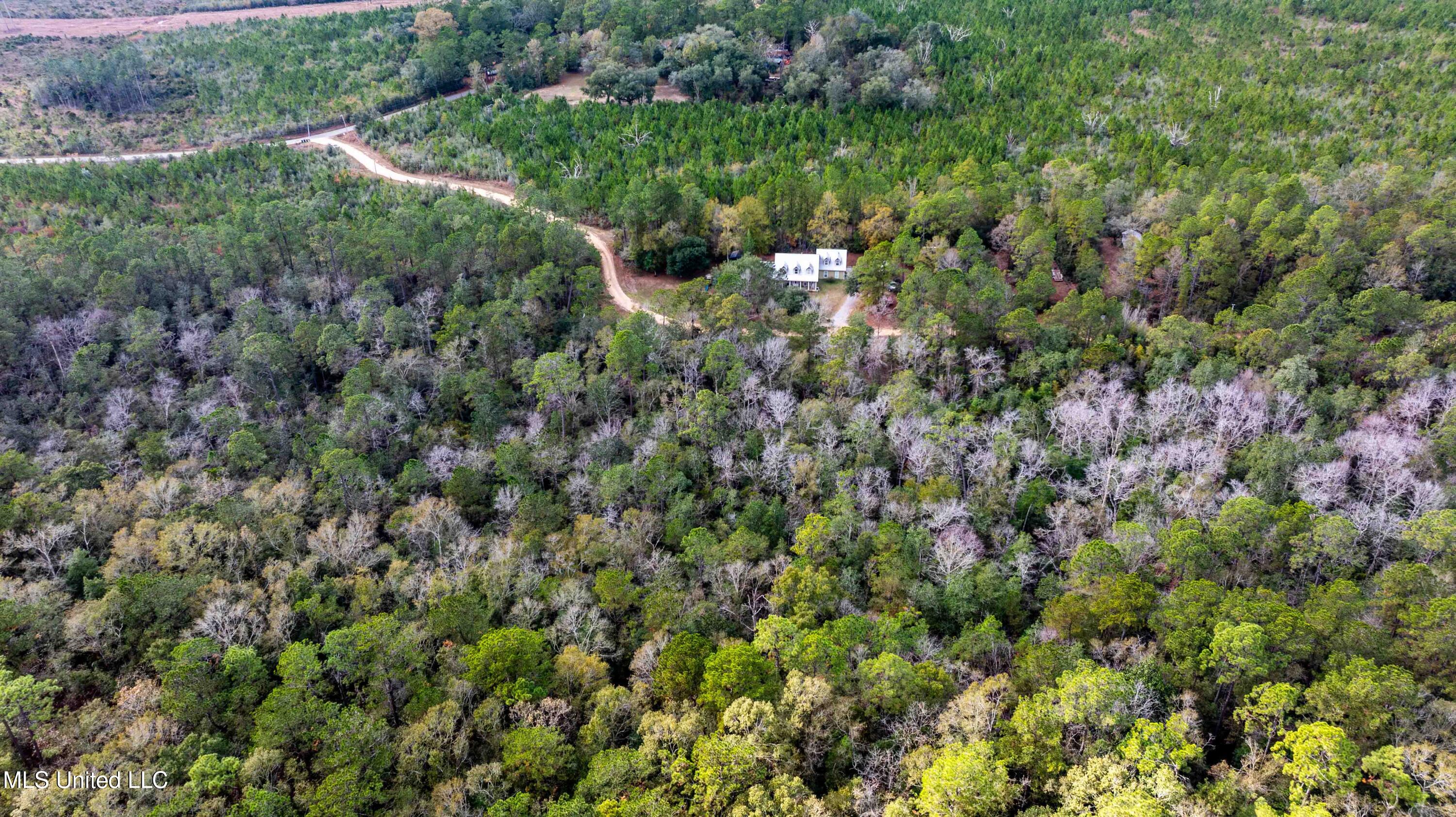 3600 Road 528 Kiln, MS 39556 - Photo 12 of 12 Road 528-13