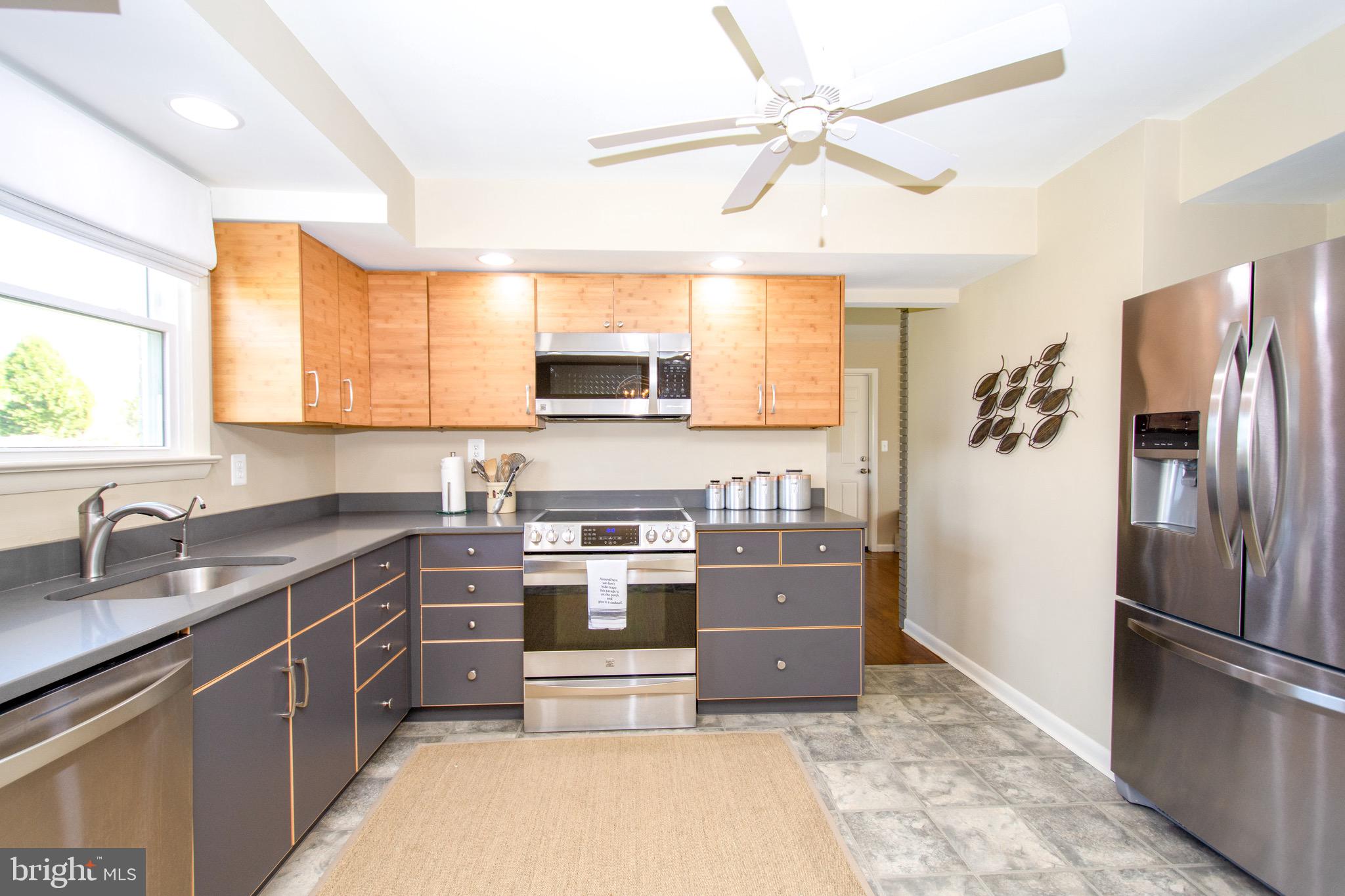 50 East Bay Front Road Deale, MD 20751 - Photo 11 of 49