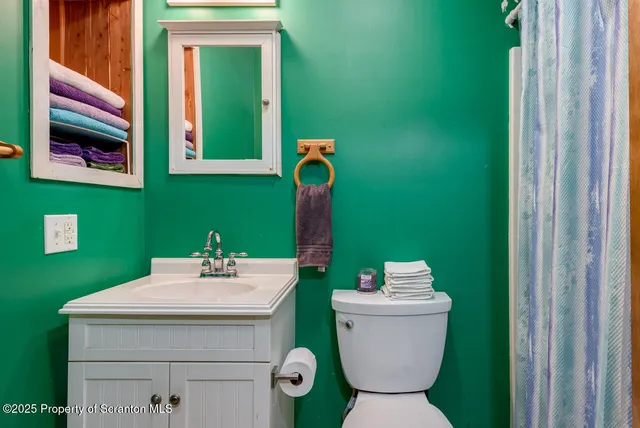 $175,000 | 3502 Chestnut Hill Drive, Lake Ariel, PA 18436