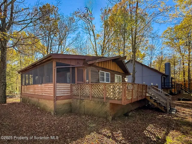 $175,000 | 3502 Chestnut Hill Drive, Lake Ariel, PA 18436