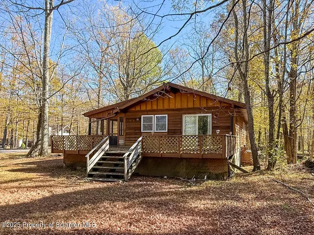 $175,000 | 3502 Chestnut Hill Drive, Lake Ariel, PA 18436