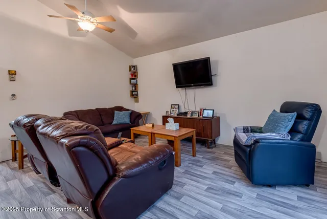 $175,000 | 3502 Chestnut Hill Drive, Lake Ariel, PA 18436